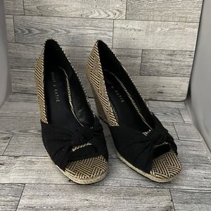 Kelly and Katie women’s black woven heel shoes size 8